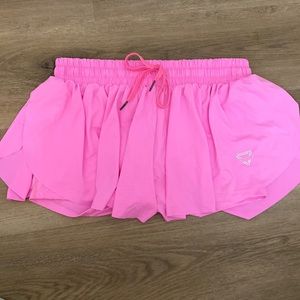 medium butterfly shorts